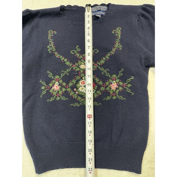 Vintage Herman Geist Cardigan Sweater Hand Embroidered Floral Cottage Core Med - Picture 6 of 9